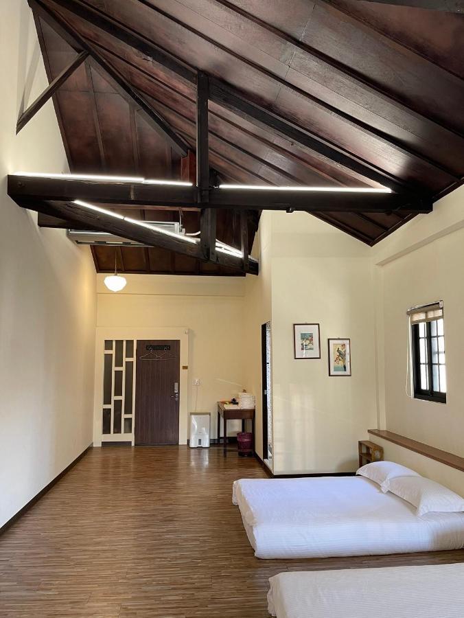 Feng Chao Home Tainan Exteriör bild