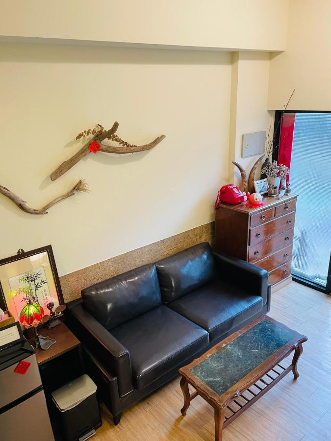 Feng Chao Home Tainan Exteriör bild